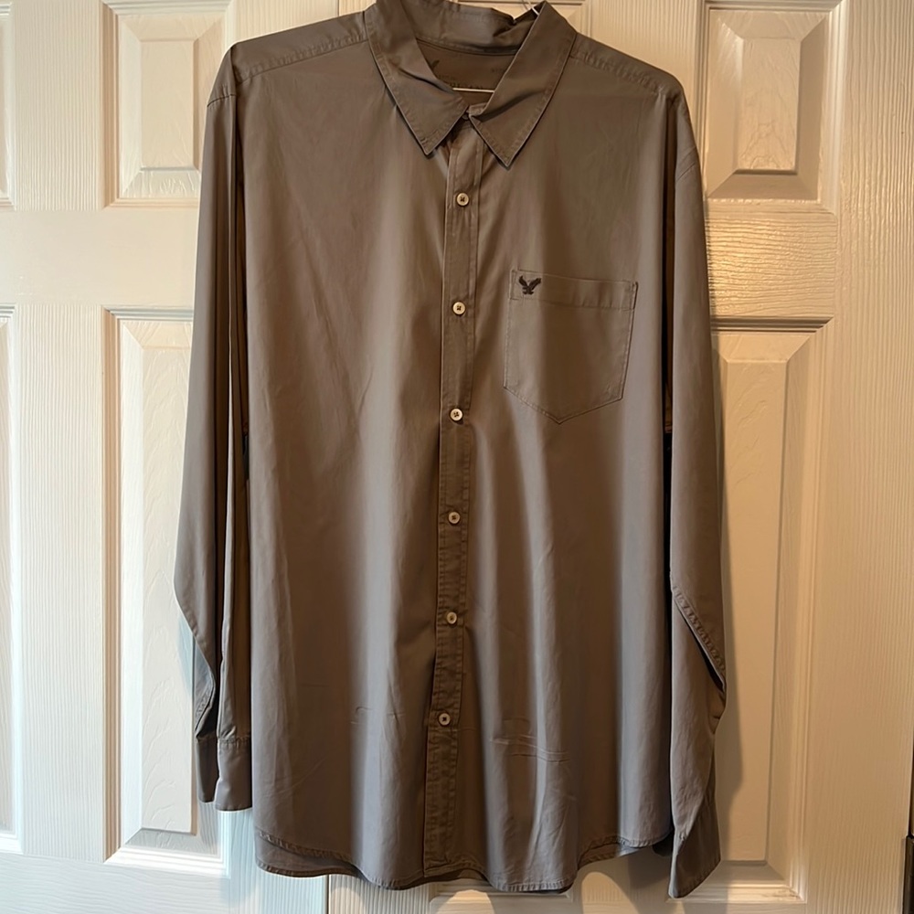 American Eagle Outfitters Casual dress shirt